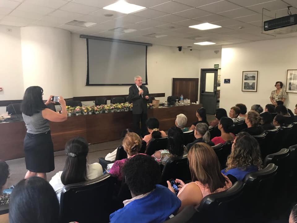 Câmara Municipal discutiu “Escapes de Urina: Dicas para lidar com esta situação”