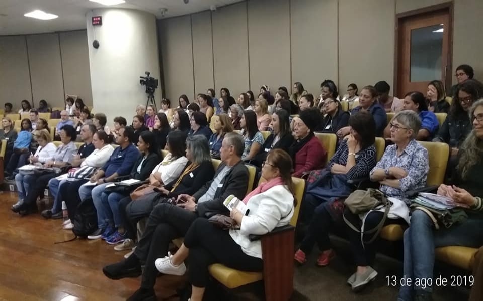 Encontro Temático discutiu “Compreenda as pessoas e melhore os seus relacionamentos”